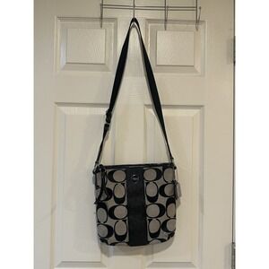 Coach Signature Body Bag‎ 21905